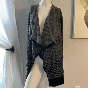 Banana Republic Gray And Black Open draped Cardigan